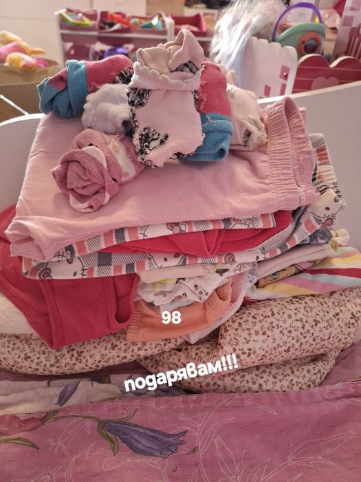 ИЗПОЛЗВАНИ Детски дрехи р-р98