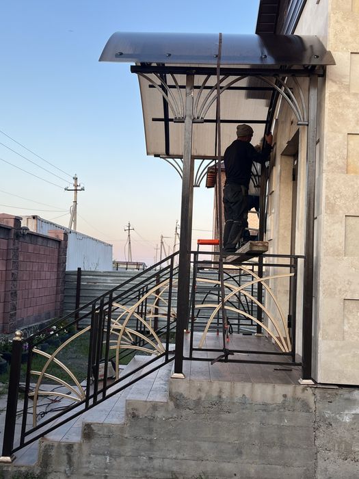 Навесы из поликорбоната