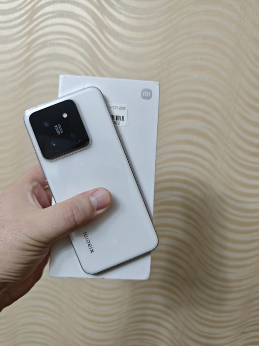 Xiaomi 14 full Sotiladi