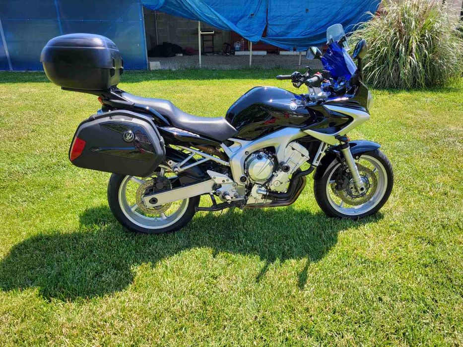 Yamaha Fazer 600