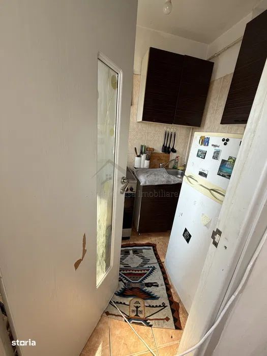 Garsoniera Alexandru in bloc de apartamente