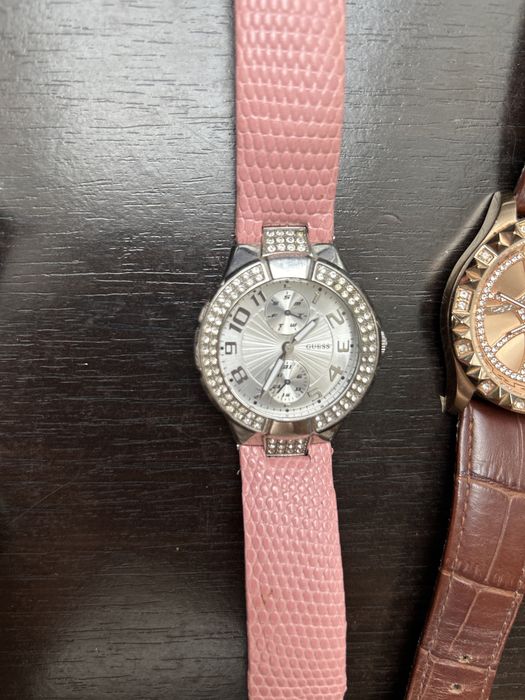 Дамски часовници 70-150 лв