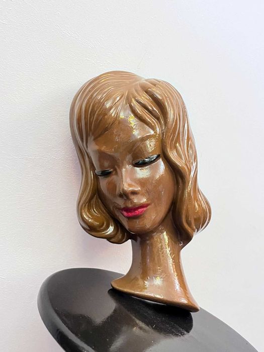 Set trei bibelouri masti statuete bibelou W Germania ceramice vechi