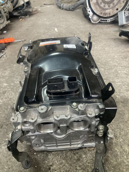 Toyota rav 4 xa50 2.5i hybrid 2020 година Инвертор