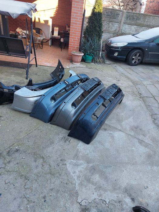 Запчасти для bmw e39, e38, e60. Бампер, сиденья, карты, капот.