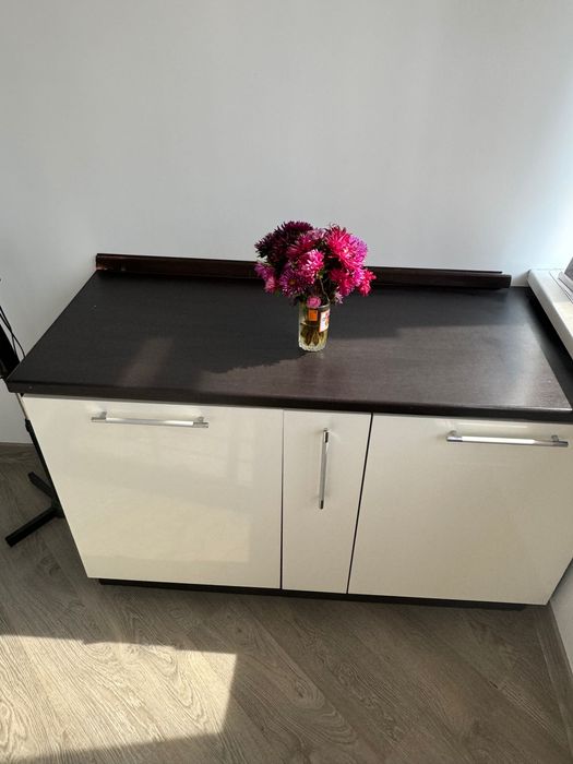 Кухонный гарнитур СРОЧНО