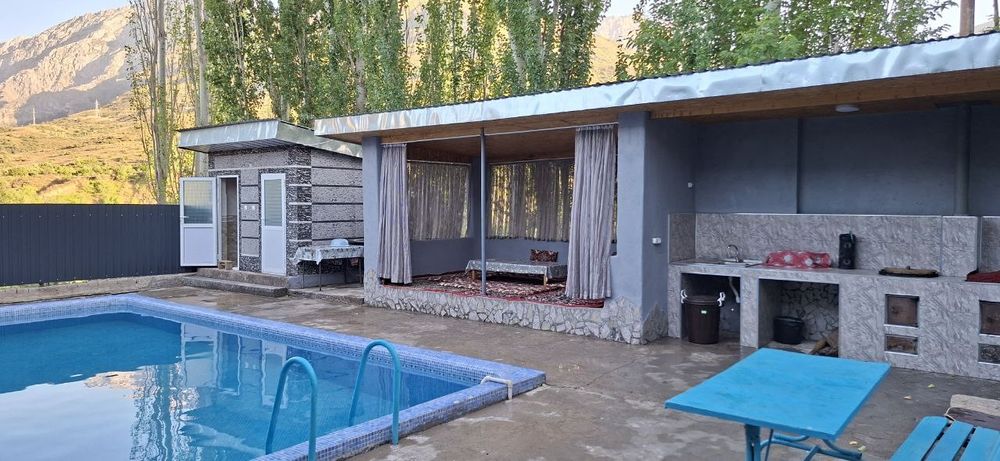 DACHA PRIRODALI tog' bag'rida