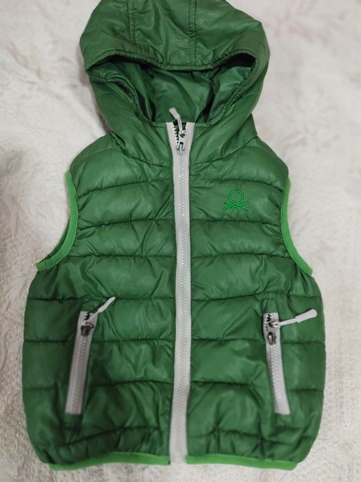 Грейка Бенетон с качулка