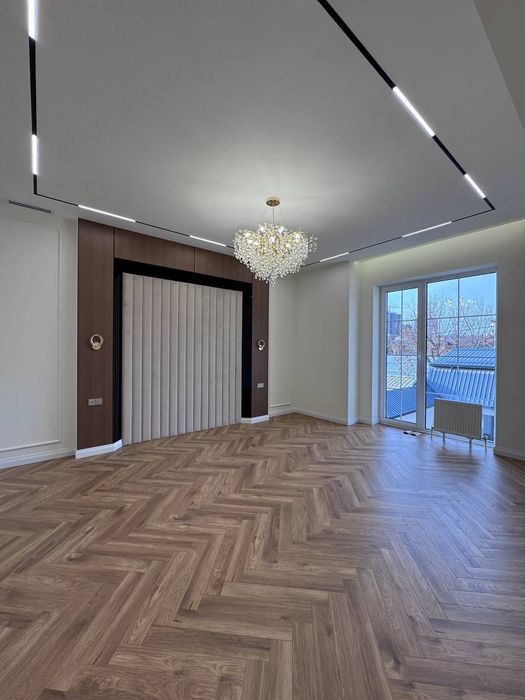 Продается дом 6 комнат, ор-р: ул. Циолковская, 4 сотки 500м²