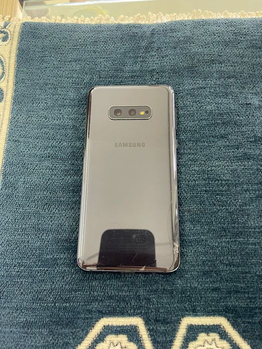 Продается S10e 128гб