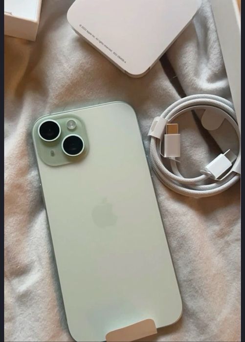 Iphone 15 128 продам