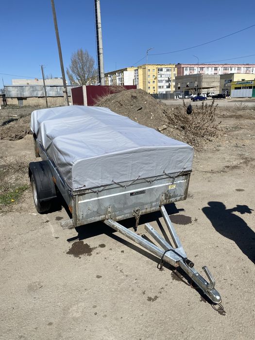Прицеп продам новый почти