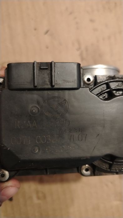 Дросел Мазда 3, 6 , ЦХ-7 / Mazda 3 , 6 , CX-7 R2AA