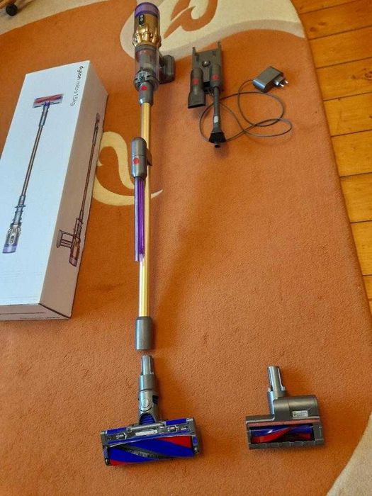 Aspirator vertical Dyson Dyson Micro 1.5kg, 225w