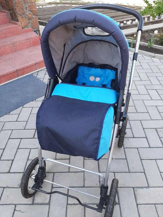 Продам детскую каляску