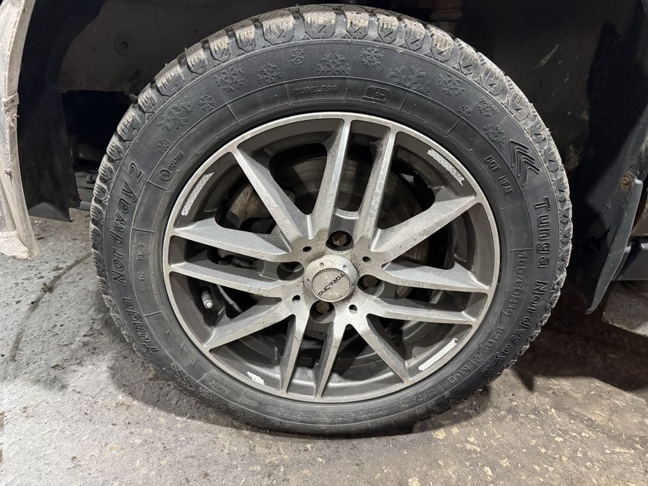 продам комплект дисков