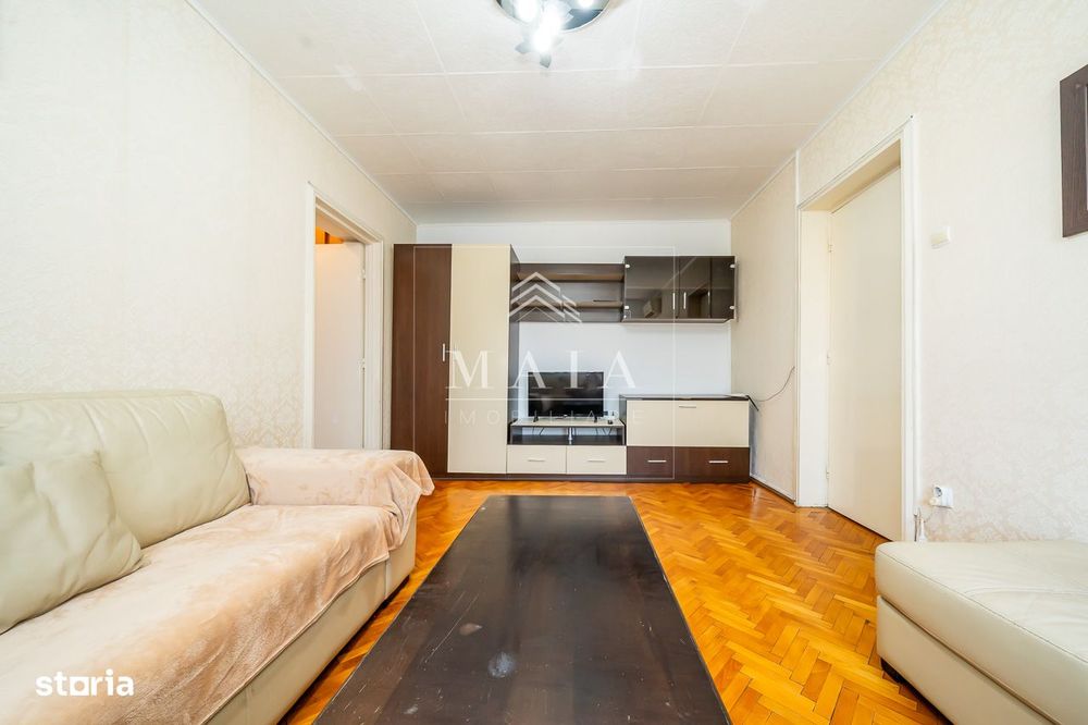 Apartament 3 camere, et 4, zona Centru-Politie — fotografia 3