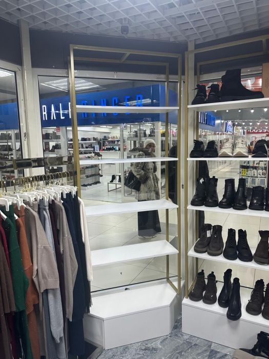 Продам стеллажи полки