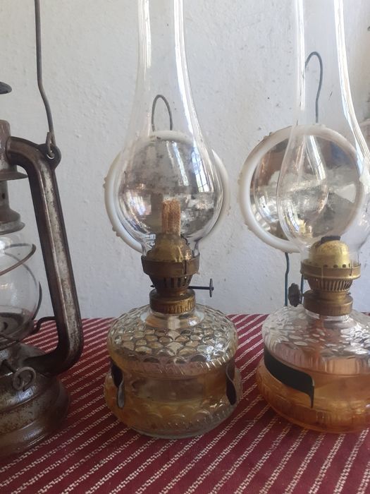 Стари газови лампи и фенери