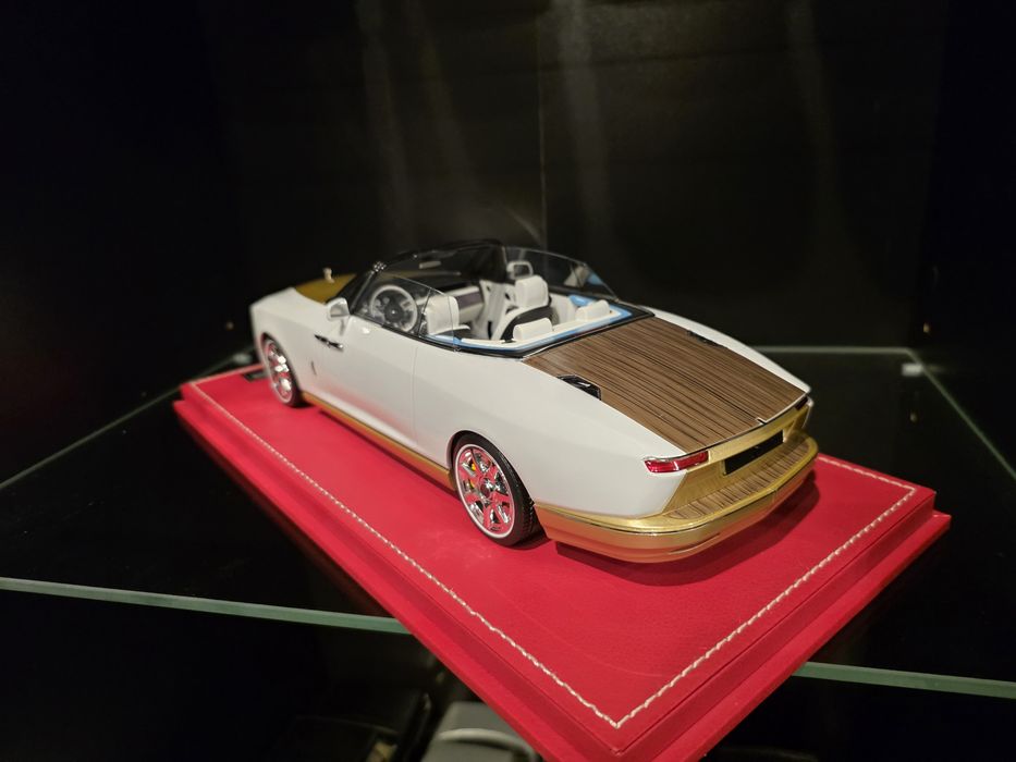 1/18 Rolls Royce Boat Tail