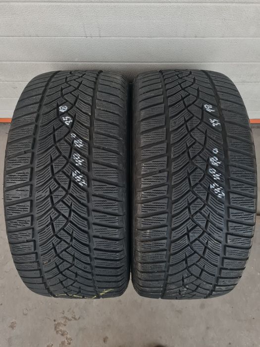 Зимни гуми 2 броя GOODYEAR UltraGrip 245 40 R18 дот 3518