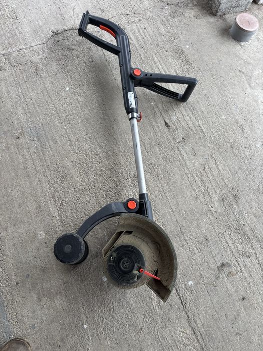 Trimmer / motocoasa electrica Gardena 450Li pe acumulator 18v