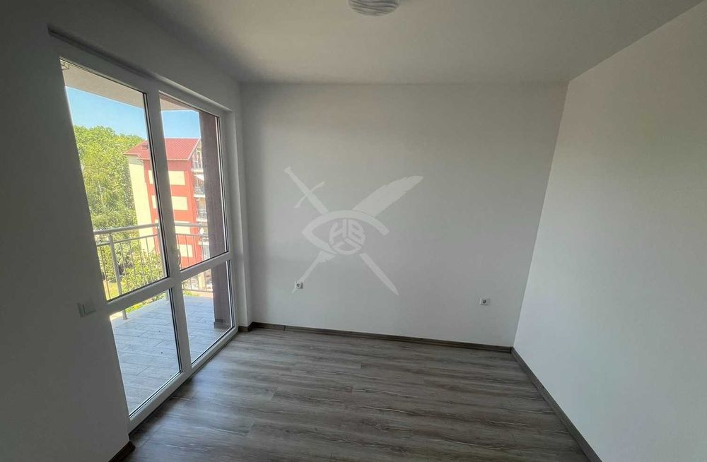 Продава се Двустаен апартамент в к.к. Слънчев бряг - 55 кв.м за 1400 €/кв.м - Снимка #1