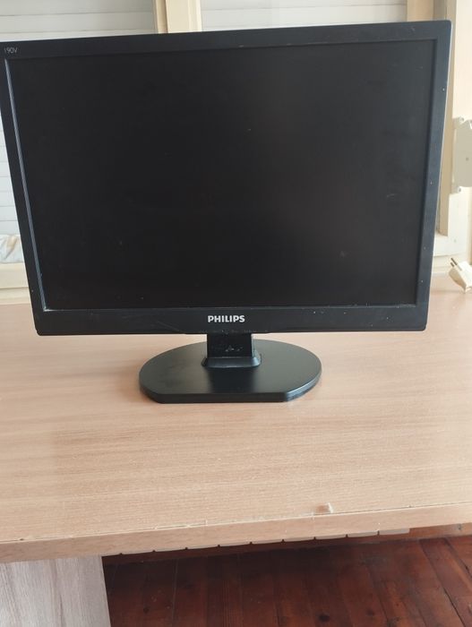 Монитор Филипс - 2 бр.