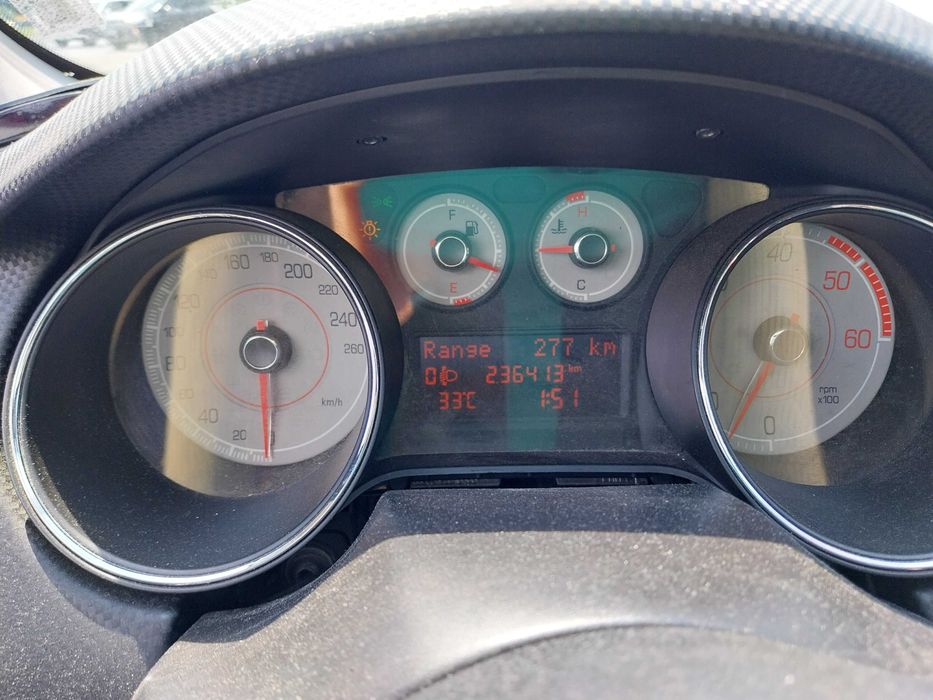 Продавам Фиат Браво Мултиджет