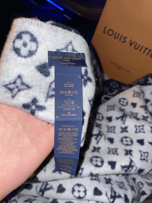 Esarfa originala Louis Vuitton din lână noua