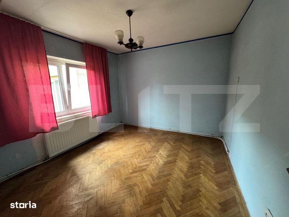 Apartament 2 camere de vanzare, 51 mp, zona Eminescu