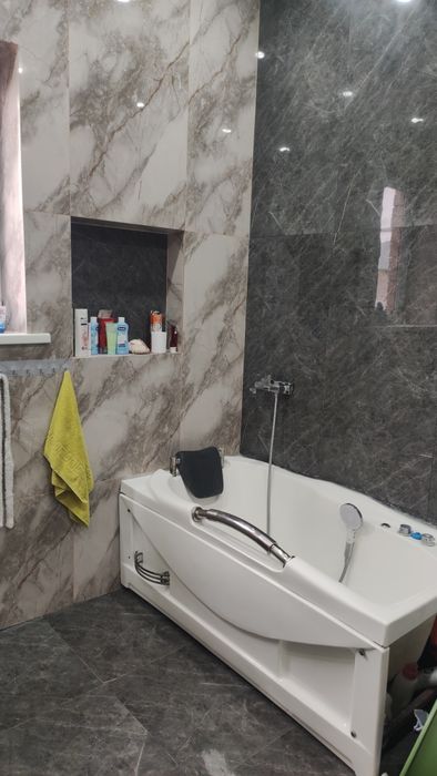 Ванна джакузи б/у продается