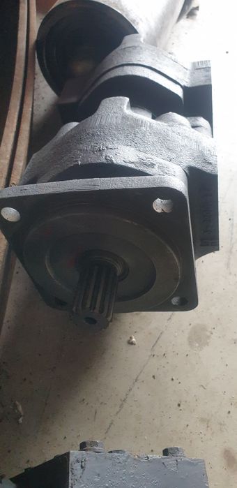 Pompa hidraulica hanomag