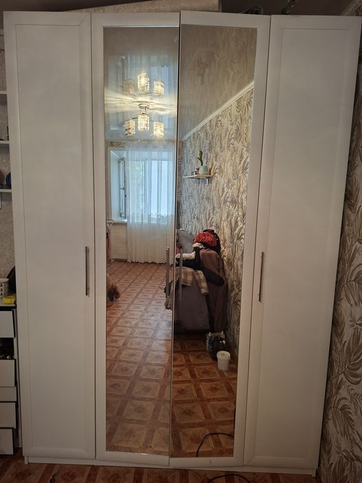 Продам шкаф,комод в подарок