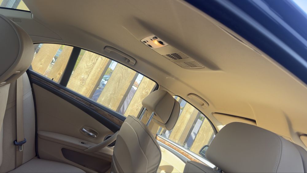 Бежав таван BMW E60 перфектен