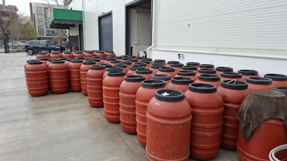 Бидони  220л от МАСЛИНИ 1 тон от зехтин