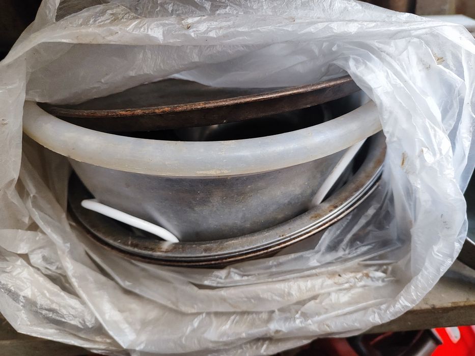 Продам  разную посуду