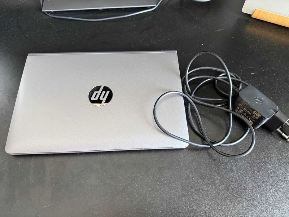 HP Pavilion X2 10-n106na с Windows 10
