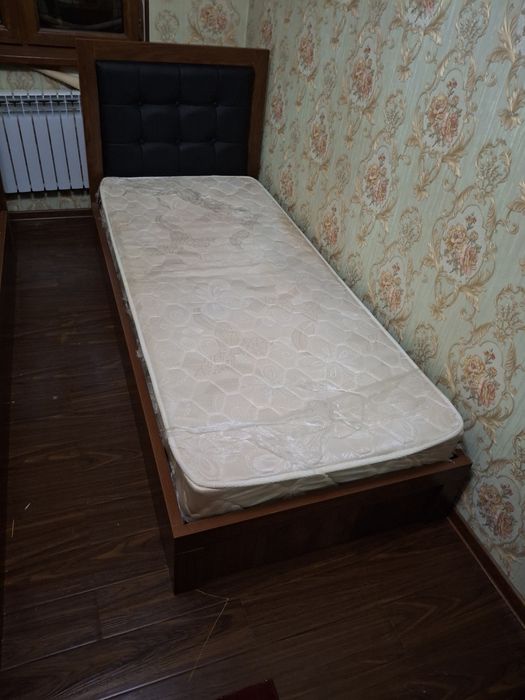 Krovat, кровать 2 та 1 кишилик холати зур
