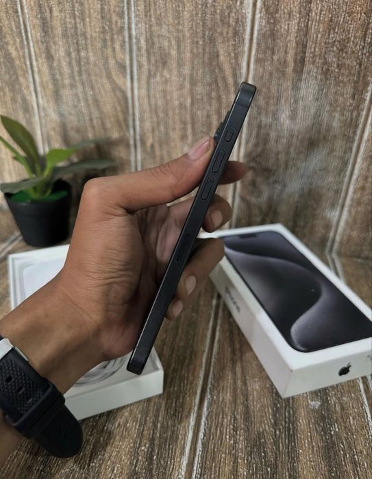 iPhone 15 ProMax 256Gb Black Akk: 90% Kelwamiz