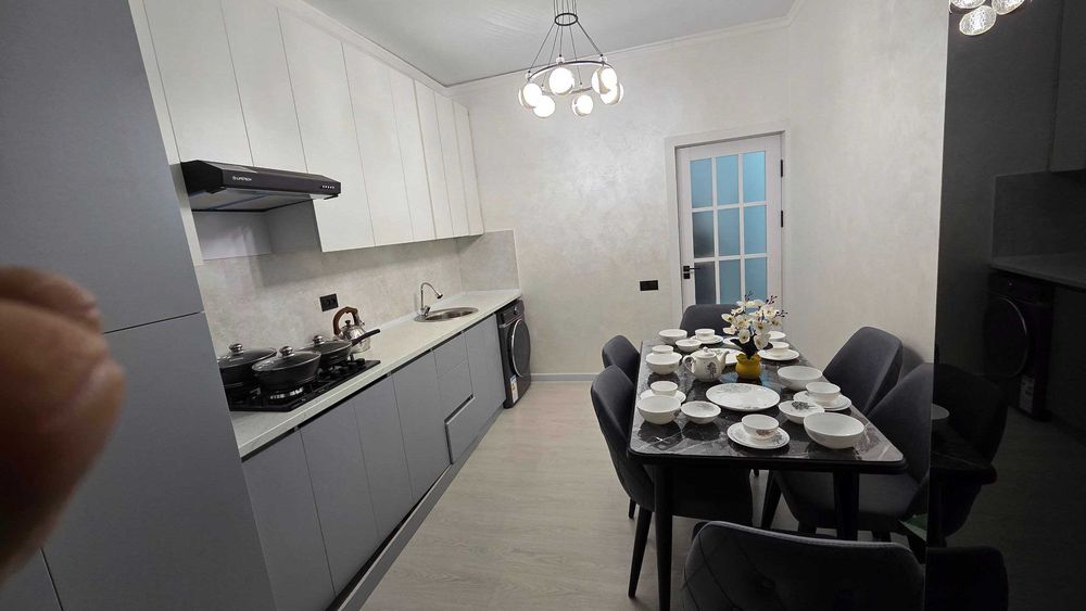 Продаётся 2х комн квартира на 5 этаже Ор-р Динамо