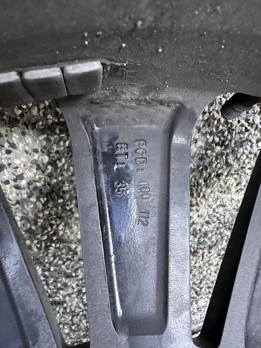 Джанти с гуми тип ауди А8