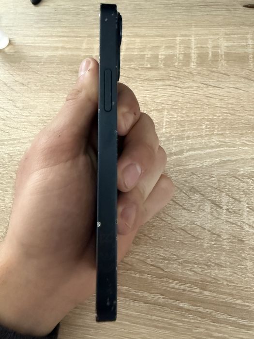 Vand iphone 13 mini pentru piese