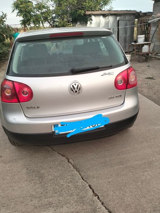 Vând golf 5 perfect functionala