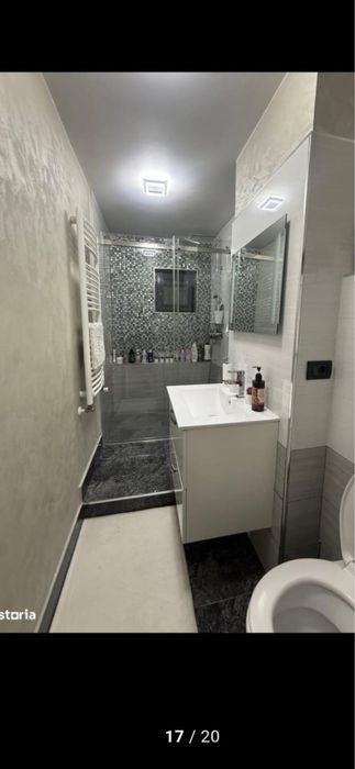 DIRECT PROPRIETAR!Apartament  3 camere modificat in 4,Comisia Centrala