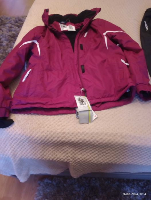 Costum pt schiat dama L