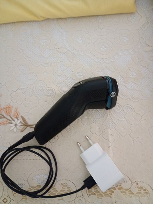 Philips Shaver Series 3000 – Wet & Dry