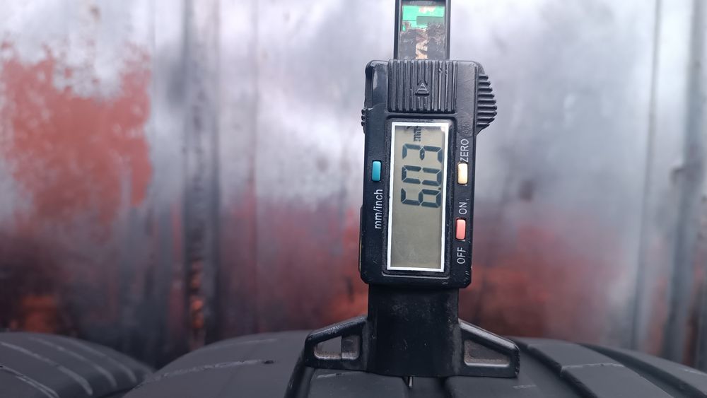 245/40/19 Pirelli Дот 4322