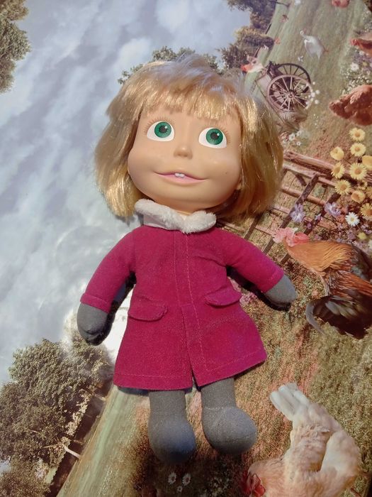 Пееща кукла Маша