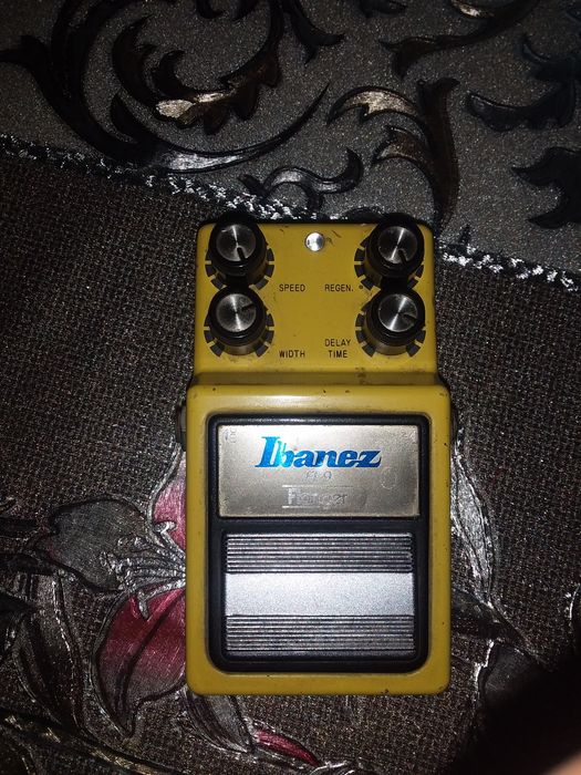 Продаю.  Примочки для электрогитары ;